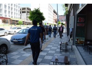 VAN POLİSİNDEN UYGULAMA