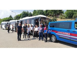 Jandarmadan okul ve servis araçlarına denetim