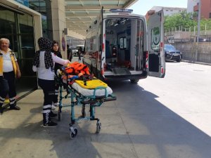 Siirt’te traktör devrildi: 1 yaralı