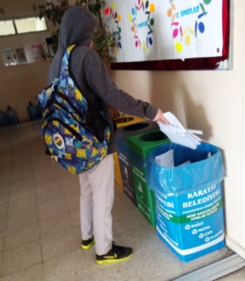 Yaşar Doğu Ortaokulundan, Sıfır Atık Projesi