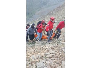 Antalya’da 12 saatlik nefes kesen çoban kurtarma operasyonu