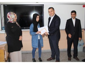 Okullarda karne heyecanı