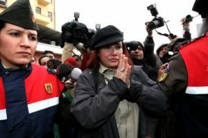 Deniz Seki, hem satın alan hem başkasına veren