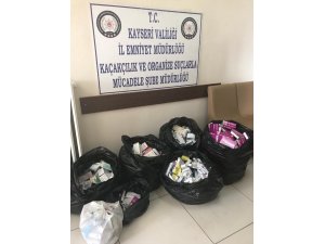 Cinsel içerikli hap satan bir kişi tutuklandı