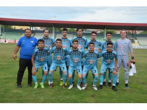 Atletikspor U16 Kadıköy önünde
