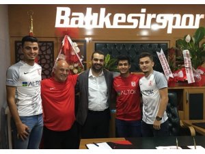 Balıkesirspor’da gençlik aşısı sürüyor