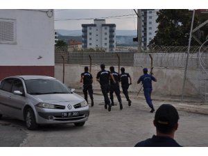 Erdemli Cezaevinde ’isyan’ paniği