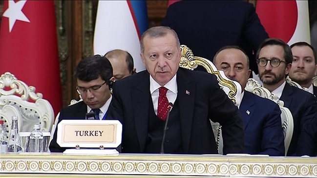 Erdoğan: Kudüs'te oldubittileri reddediyoruz!