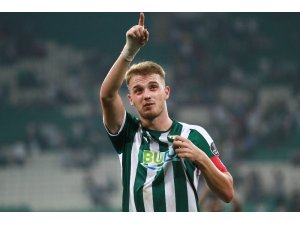 Ertuğrul Ersoy, Lecce yolunda