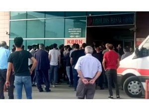 İki grup birbirine girdi: 4 yaralı
