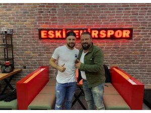 Eskişehirspor genç golcüsünü takımda tuttu