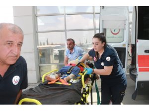 Hafif ticari araç şarampole yuvarlandı: 6 yaralı