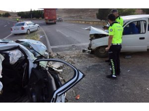 Şanlıurfa’da zincirleme kaza: 1’ağır 5 yaralı