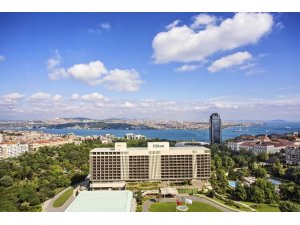 Otelcilikte bir asrı geride bıraktılar