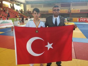 Yücel Göker Balkan şampiyonu oldu