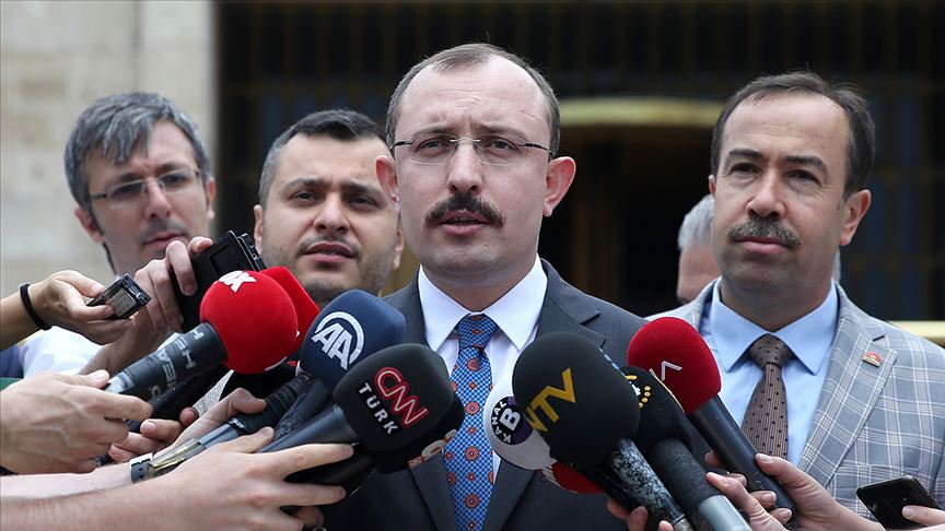 İlkokula başlama yaşını 69 aya çıkaran teklif TBMM'ye sunuldu