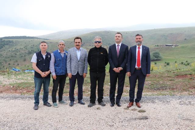 Vali Toprak, Derbent’te