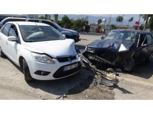 Hatay’da trafik kazası: 2 yaralı