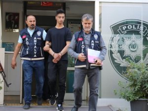 Babasını bıçaklayan zanlı tutuklandı