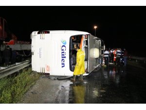 Yozgat’ta yolcu otobüsü devrildi: 15 yaralı