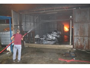 GÜNCELLEME - Mersin'de fabrika yangını