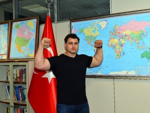 Rıza Kayaalp: “Hedefte bir rekor daha var”