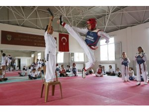 Konak’ta yaz spor okullarına kayıtlar başladı