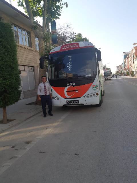 Çumra Belediyesi’nden öğrencilere ulaşım imkanı