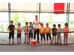 Merkezefendi’de yaz spor okullarına çocuklardan büyük ilgi