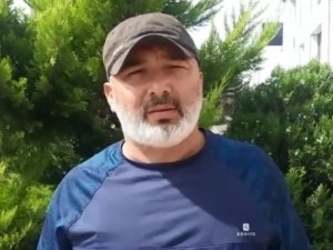 Köpeğine sokak kedisini böyle parçalattı