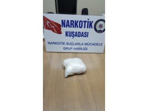Kuşadası’nda uyuşturucu operasyonu; 3 gözaltı