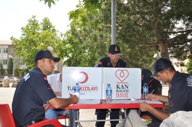Seydişehir'de jandarmadan anlamlı kampanya