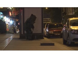 Kars’ta otobüs durağına bırakılan şüpheli çanta fünye ile patlatıldı