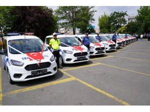 Belediyeden emniyete 11 araç tahsis edildi