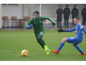 Karagümrük, Denizlisporlu Himmet’i takibe aldı