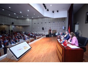 Büyükşehir’in yönetim yapısı yeniden yapılandı