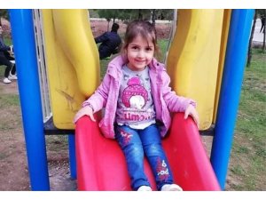 Balkondan düşen çocuk hayatını kaybetti