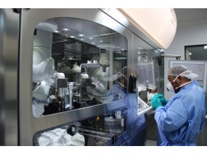 Robot eczacı işbaşında