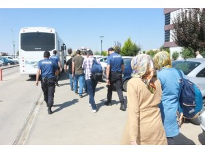 FETO’dan gözaltına alınan şüpheliler adliyede