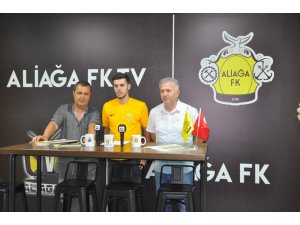 Aliağaspor FK’da Güray Kula ve Aykut Geçmen imzaladı
