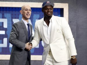NBA Draftı’nda Pelicans, ilk sıradan Zion Williamson’ı seçti