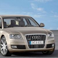 Bambaşka bir Audi A8