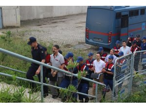 35 sanığın yargılandığı FETÖ davasında karar çıktı