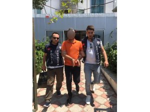 Amerikalı turiste kapkaç şüphelisi yakalandı