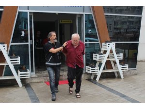 Kuyumcuları binlerce dolar dolandıran 3 şahıs yakalandı