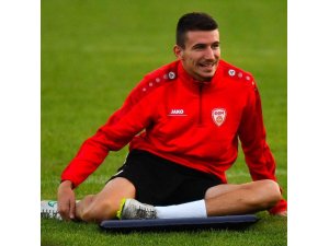 Konyaspor Makedon Doriev'in peşinde