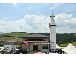 "Adalet Camisi" ibadete açıldı