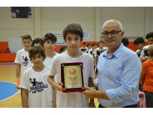 THF Minikler Turnuvası Kuşadası’nda yapıldı