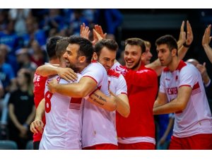 Milliler finale yükseldi