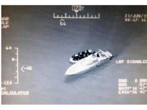 Ayvalık’ta 41 kaçak göçmen yakalandı